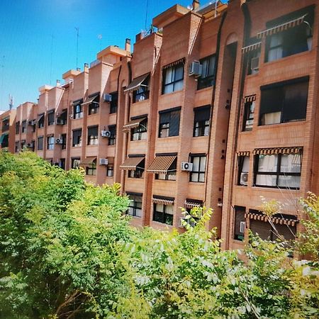 Apartamento Cerca De La Playa Y Ciudad De Las Ciencias Valencia Exterior photo